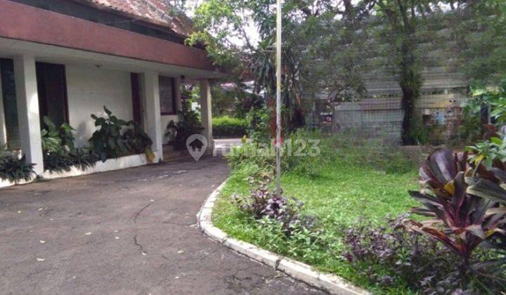 Rumah Mainroad Strategis di Area Bisnis Fashion dan Kuliner  6