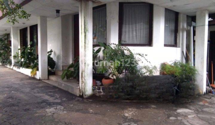 Rumah Mainroad Strategis di Area Bisnis Fashion dan Kuliner  14