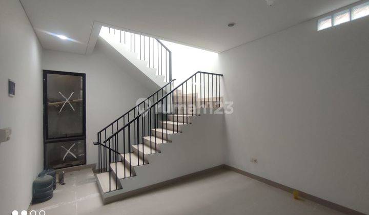 Ruko di Sudirman 76 m SHM Baru 8