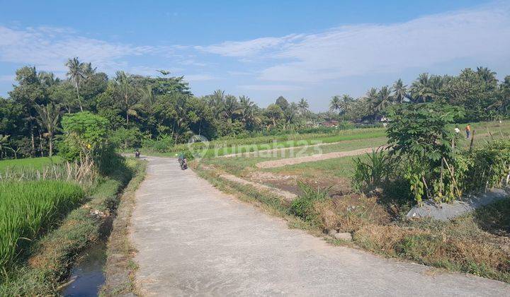 Tanah di Jalan seyegan tempel 3800 SHM m² 1