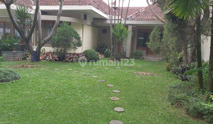 Dijual Rumah Klasik Istimewa Di Lokasi Strategis Di Jalan Supratman Bandung 1