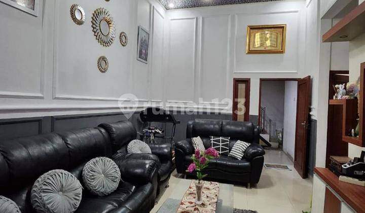 RUMAH CANTIK MURAH DI EMERALD RESIDENCE 2