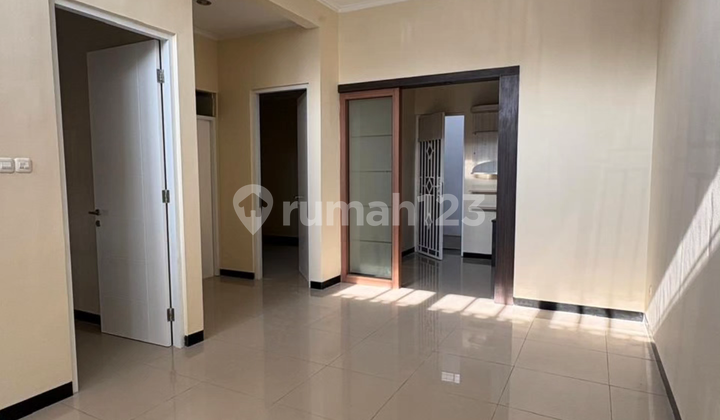 Dijual Rumah Siap Huni ,Bagus di Cluster Pinewood Taman Kopo Indah 5 Bandung 2