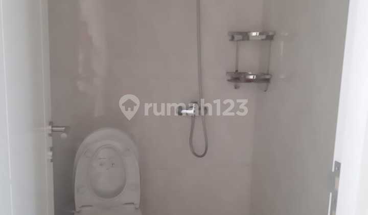 FOR SALE READY-TO-OCCUPY HOUSE IN TAMAN KOPO INDAH 1 BANDUNG 2