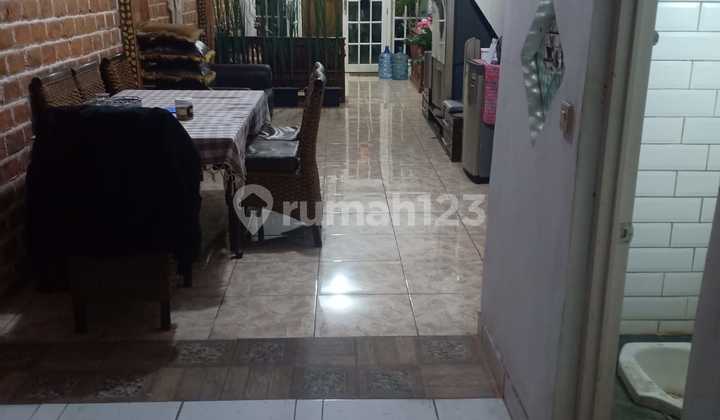 DIJUAL RUMAH SIAP HUNI DI TENGAH KOTA CIMAHI