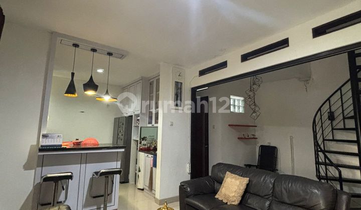 For Sale Ready-to-Live Home in Batununggal Indah Bandung 2