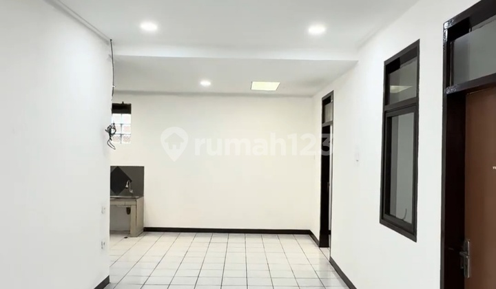 Rumah Siap Huni di Taman Kopo Indah Bandung 2