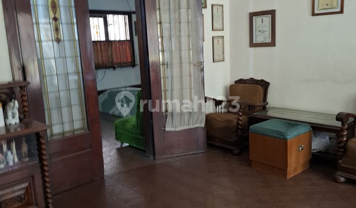 For Sale Move-In Ready Classic House in Central Bandung For Sale Move-In Ready Classic House in Central Bandung