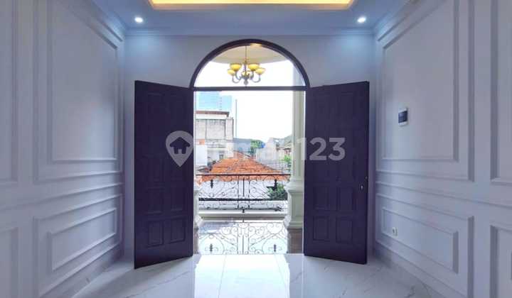 Rumah baru jual cepat nego deal lokasi di tb simatupang 4