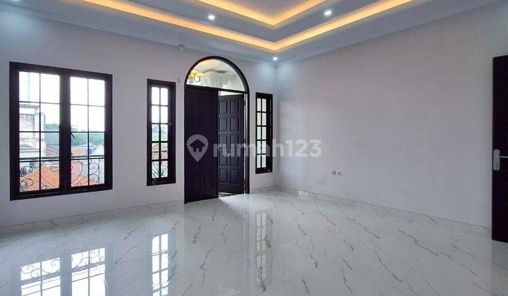 Rumah baru jual cepat nego deal lokasi di tb simatupang 9