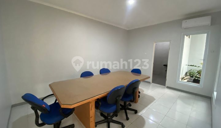 Rumah Siap Huni Baru Renovasi Area Prime di Senopati Jakarta Selatan 2