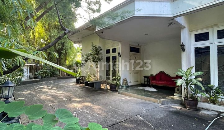 Rumah Hitung Tanah di Kebayoran Baru Tanah Luas dan Lokasi Premium Nego Sampai Deal