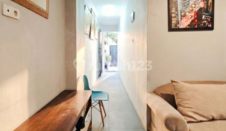 New Residential House and Boarding in Kebayoran Baru Strategic Location 2