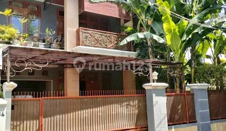 Rumah Di Kebayoran Baru Jakarta Selatan Rumah Di Kebayoran Baru Jakarta Selatan