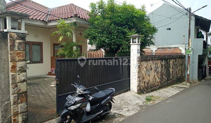 Rumah Bagus Modern Luas SHM Rempoa Tangsel 1