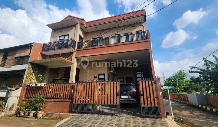 Rumah Bagus Minimalis SHM di Ciputat Timur, Tangerang Selatan 1