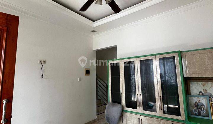 Rumah Bagus Strategis di Ciledug, Tangerang 2