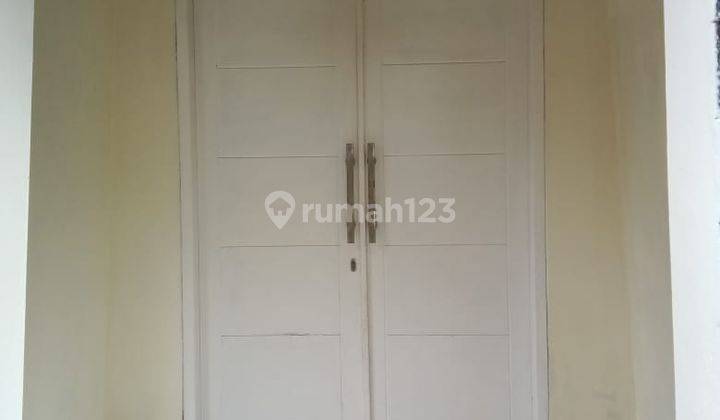 Rumah 2 Lantai SHM di Sektor 9-Bintaro, Tangerang Selatan 2