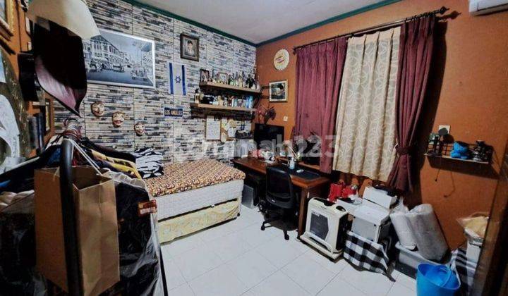 Rumah Semi Furnished di Sektor 9-Bintaro, Tangerang Selatan 2