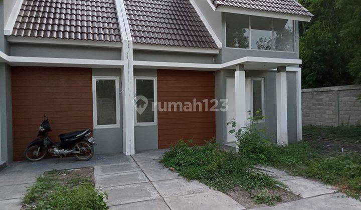 Hunia Model Baru Kokoh dan Modern di Raya Rembang Pasuruan
 1