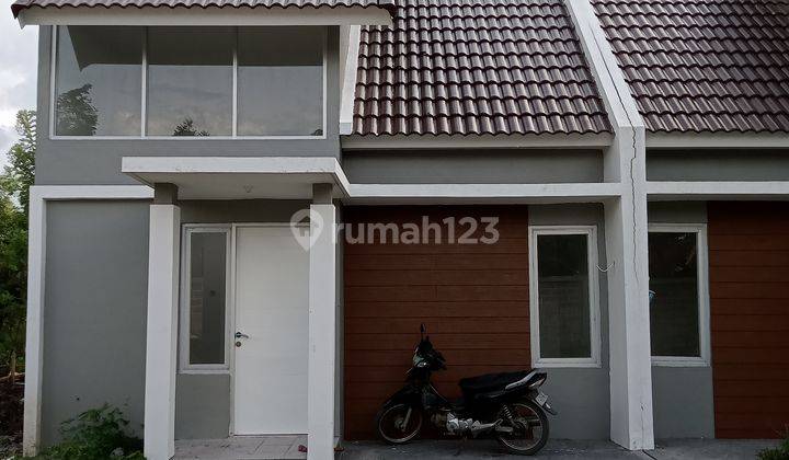 Hunia Model Baru Kokoh dan Modern di Raya Rembang Pasuruan
 6