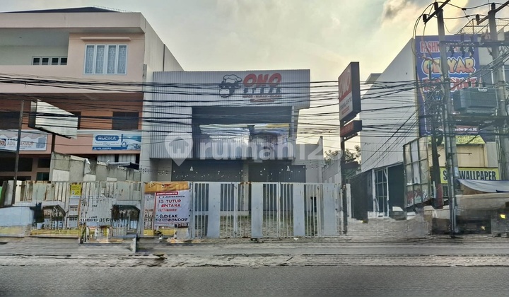 Gedung Tempat Usaha Murah di Jatiwaringin Bekasi