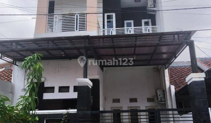 Rumah Dua Lantai Murah Di Harapan Indah 1 Bekasi 1