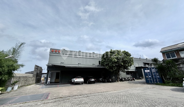 Dijual Gedung Kantor dan Gudang Murah di Kalideres Jakarta Barat 2
