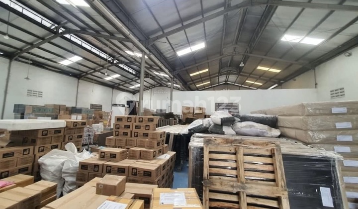 Gudang bisa Container Dekat Tol di Cakung Jakarta Timur