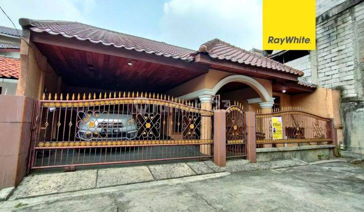 Termuraah... Rumah Bagus Dekat Tol di Jatibening, Bekasi 1