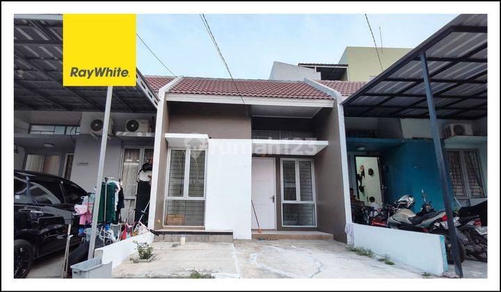 Rumah Bagus Habis Renovasi di Mutiara Gading City Bekasi 1