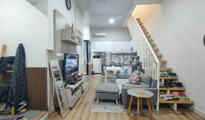 Rumah Bagus Semi Furnished Di Spring Garden Jatimurni Bekasi 2