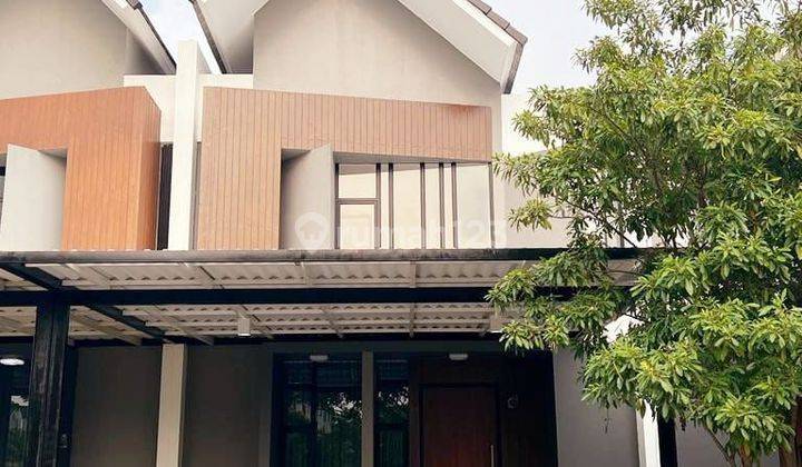 Dijual murah rumah rapi 2 lantai di Cluster jura metland menteng 1