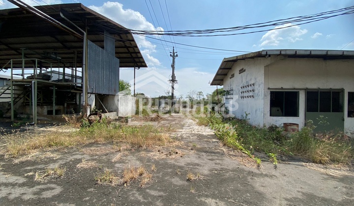 Gudang di Polokarto , Sukoharjo Ks Lz 4168 13
