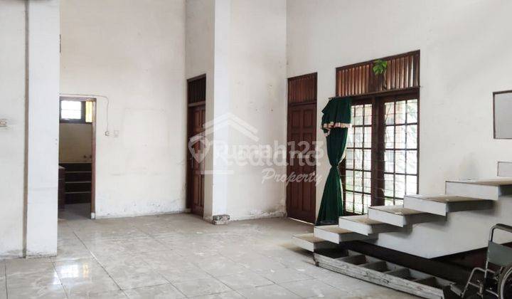 Rumah di Daerah Abdulrahman Saleh , Semarang Lz Tt 4287  3