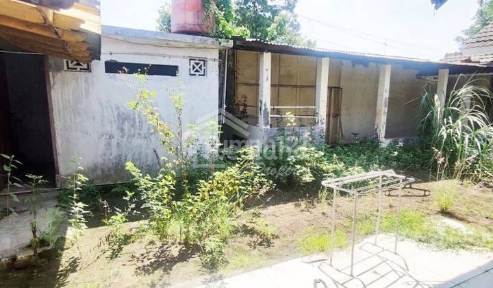 Rumah di Daerah Abdulrahman Saleh , Semarang Lz Tt 4287  5