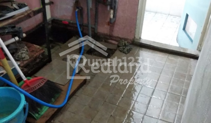 Ruko Emerald Utama di Meteseh , Semarang Tt Lz 4578  3