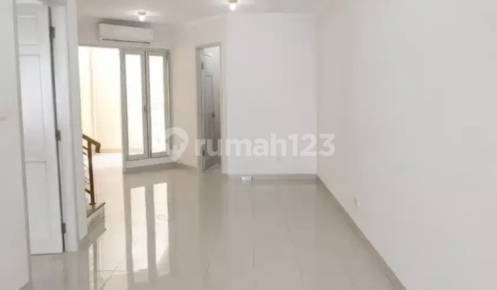 For Rent: Gading Mediterania House, Kelapa Gading