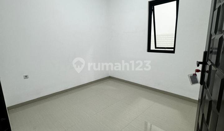 Metland Puri Shm Brand New Siap Huni Hadap Timur 2