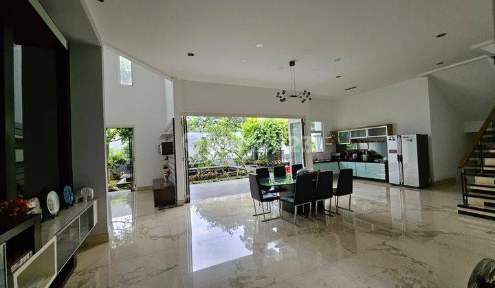 Rumah Mewah Taman Telaga Golf Bsd Furnish 1