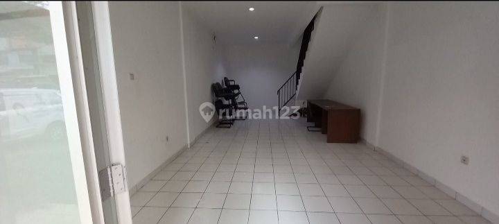 DISEWAKAN Ruko 2 Lantai Dasana Xenter 
Kelapa Dua
TANGERANG 6