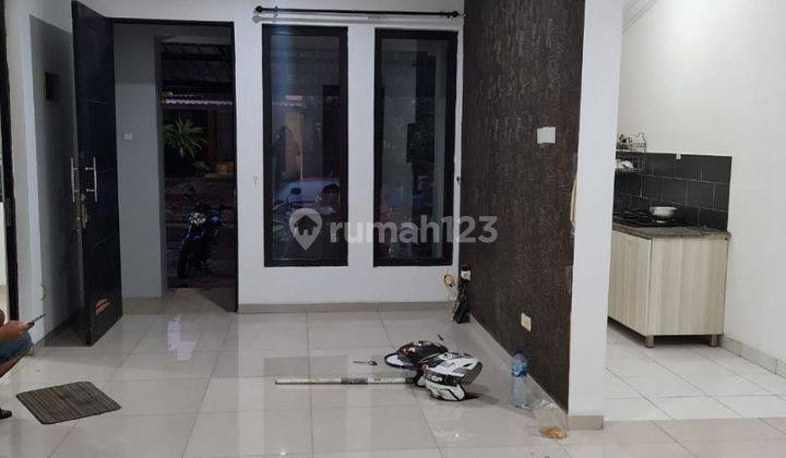 Rumah di sewa di legenda wisata cibubur 2