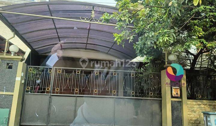 Rumah rapi luas dan menarik di Bukit Permai cibubur 1