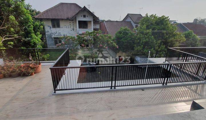 Rumah luas rapi siap huni di Raffles hill cibubur 2