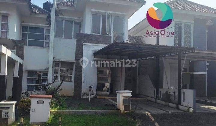 Rumah 2 lantai rapi siap huni di legenda wisata cibubur 1