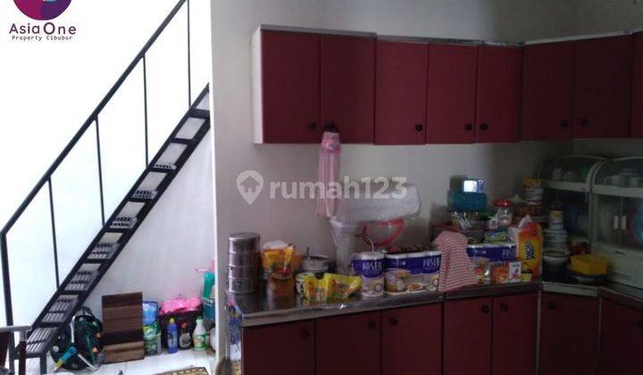 Rumah 2 lantai lokasi strategis siap huni 2