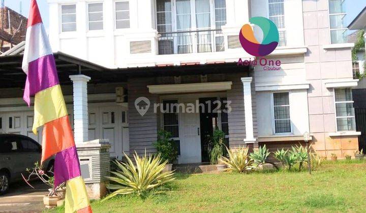 Rumah 2 lantai rapi siap huni lokasi strategis 1