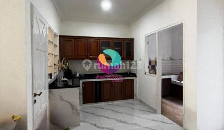 Rumah 2 lantai rapi menarik siap huni dalam cluster 2