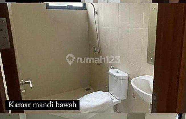 Rumah 2 Lantai Minimalis Rapi Siap Huni Kota Wisata Cibubur 2