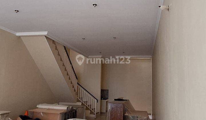 Ruko Siap Pakai Lokasi Strategis 2
